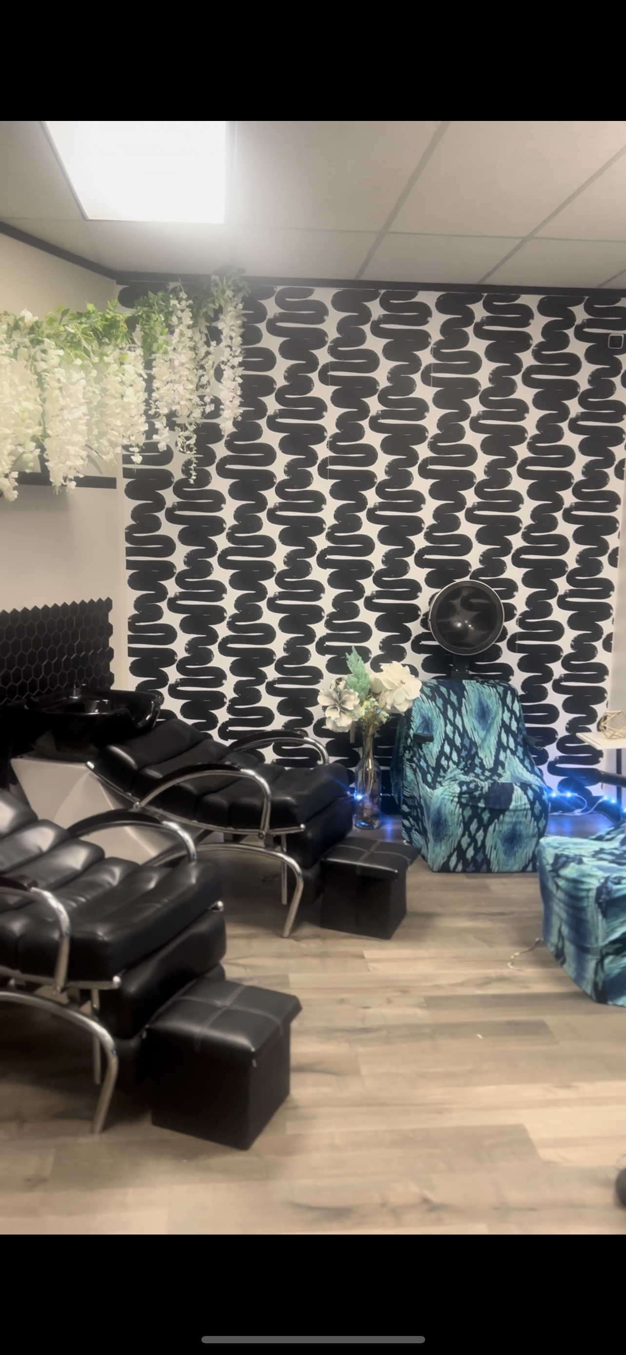 PEARLAND, TEXAS — Why Pearland Salon Owners Love Listing Their Spaces on MeetSpa