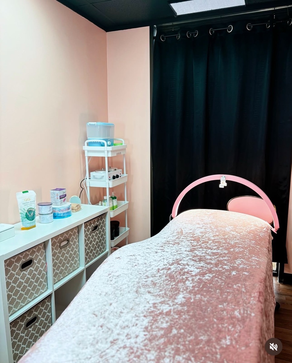 Where Can I List My Salon Booth and Suites for Rent?